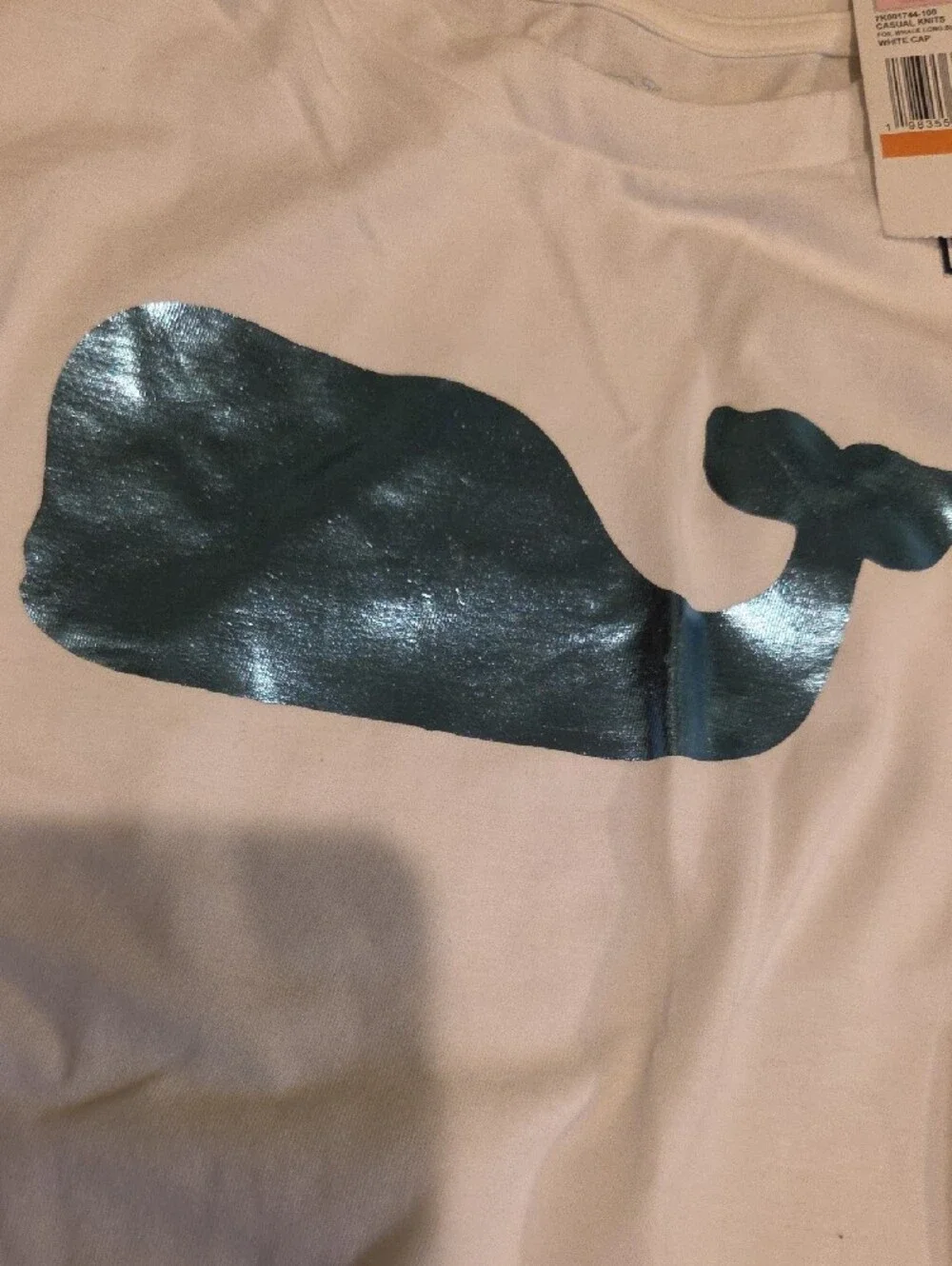 Vineyard Vines White Long-Sleeve Tee with Blue Whale Graphic